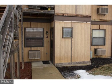 1334 W Wyomissing Ct unit S, West Lawn, PA 19609 - photo 2