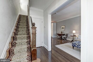 1710 34th St NW, Washington, DC 20007 - photo 4