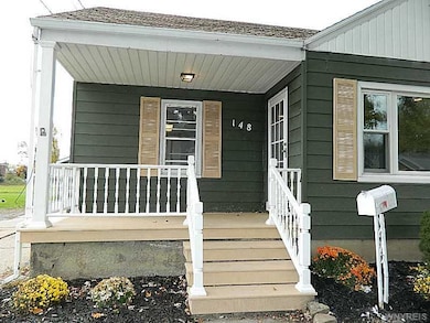 148 Hagen Ave, North Tonawanda, NY 14120 - photo 2