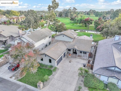 5580 Edgeview Dr, Discovery Bay, CA 94505 - photo 3