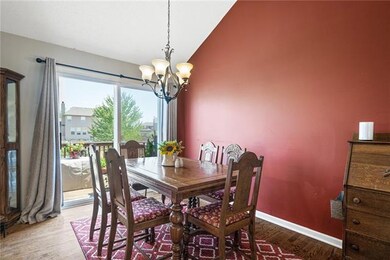 19492 W 209th Terrace, Spring Hill, KS 66083 - photo 5