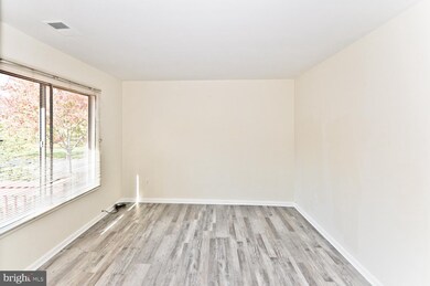 11344 Laurelwalk Dr, Laurel, MD 20708 - photo 6