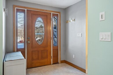 41 Cole St, Salem, NH 03079 - photo 2