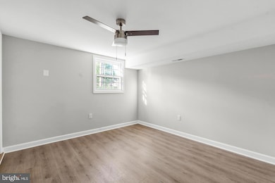 4912 Rocky Spring Ln, Bowie, MD 20715 - photo 6