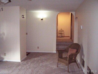 Living Room/Very Spacious
