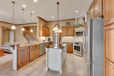 19436 Crest Ridge Dr, Edmond, OK 73012 - photo 7