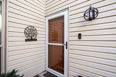 11336 Benttree Cir unit 11336, Oklahoma City, OK 73120 - photo 3