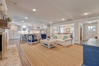 13315 Kingsride Ln, Houston, TX 77079 - photo 7