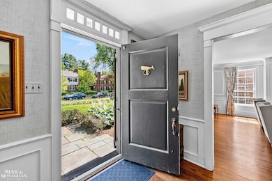 93 Merriweather Rd, Grosse Pointe Farms, MI 48236 - photo 3