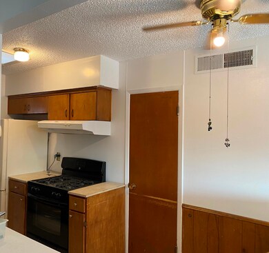 7848 Jersey St, El Paso, TX 79915 - photo 2