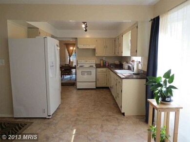 14300 Arctic Ave, Rockville, MD 20853 - photo 4