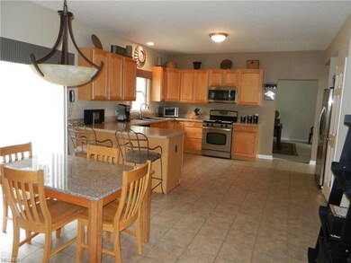 9661 Amberwood Ct, Broadview Heights, OH 44147 - photo 7