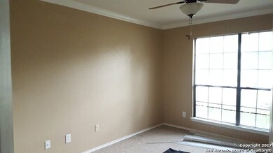 10814 Kobort Canyon, Helotes, TX 78023 - photo 6