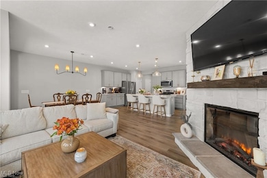 798 N Greenway Dr, Westlake, OH 44145 - photo 7