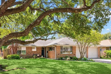 1806 Willowby Dr, Houston, TX 77008 - photo 2