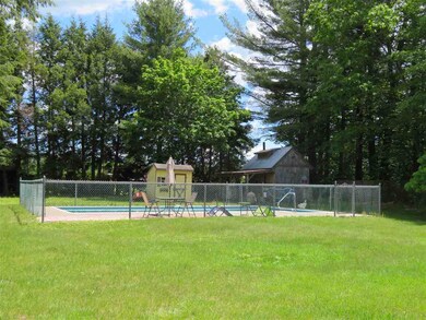 10 Swan St, Winchester, NH 03470 - photo 3