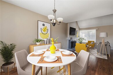 Dining *virtually staged*