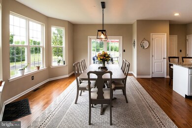 309 Katie Ln, Perkasie, PA 18944 - photo 6