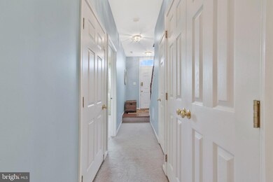 25333 Eldridge Terrace, Chantilly, VA 20152 - photo 5