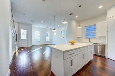 847 Rachel St unit E, Houston, TX 77091 - photo 7