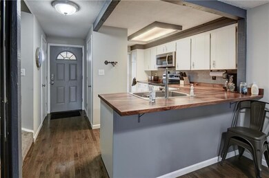 8038 Halsey St, Lenexa, KS 66215 - photo 7