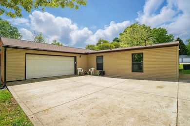 Oversize 2 Car Attached Garage