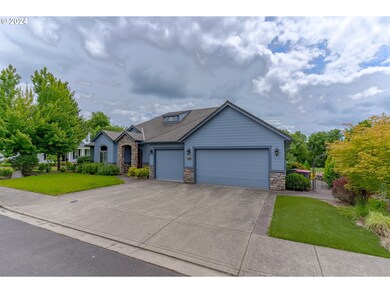 1015 E 4th St, Yamhill, OR 97148 - photo 3