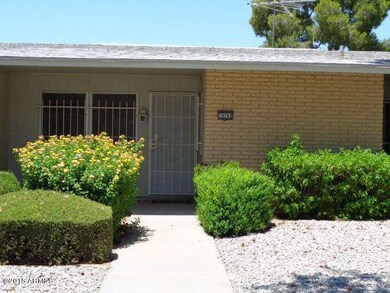 10702 W Santa fe Dr, Sun City, AZ 85351 - photo 2