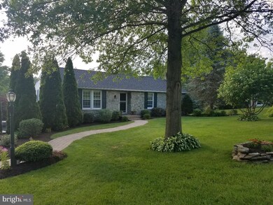 79 Phillip Dr, Kirkwood, PA 17536 - photo 2