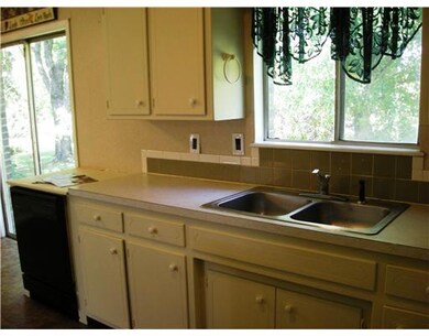 36 Pleasant St, West Fork, AR 72774 - photo 6