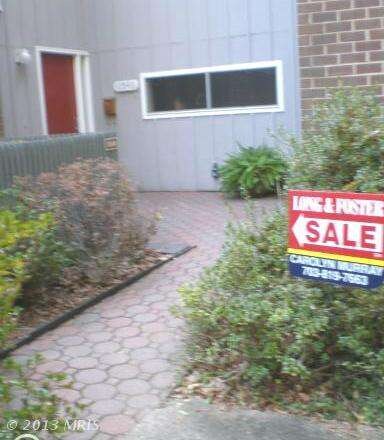 11546 Links Dr, Reston, VA 20190 - photo 2