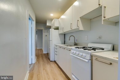 118 P St SW, Washington, DC 20024 - photo 5