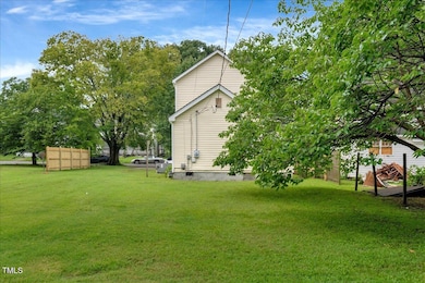 410 Madison St, Roanoke Rapids, NC 27870 - photo 7