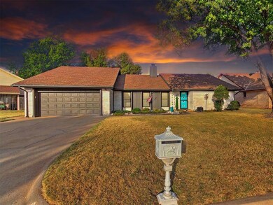 2017 Norwich Place, Yukon, OK 73099 - photo 3