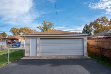 14533 S Parnell Ave, Riverdale, IL 60827 - photo 6