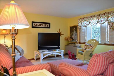116 Portland Ave unit 17, Old Orchard Beach, ME 04064 - photo 5