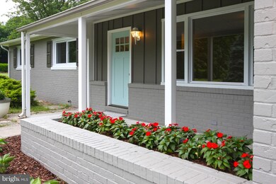 7423 Hawkins Dr, Hanover, MD 21076 - photo 2