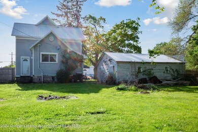 333-S-Maple-Ave-Maple-Rapids-MI-48853-Wi