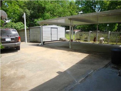 700 S Beulah St, Eunice, LA 70535 - photo 2