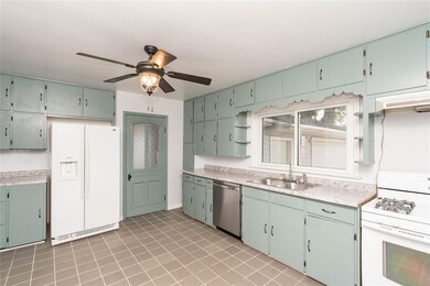 240 Q Ave, Boone, IA 50036 - photo 6