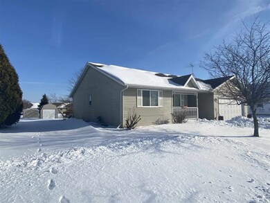 52 Gunther Dr, Evansville, WI 53536 - photo 3