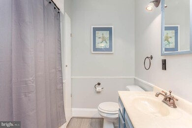 230 N Marlyn Ave, Essex, MD 21221 - photo 7