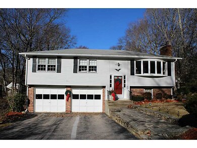 57 Oak Hill Rd, Wakefield, RI 02879 - photo 2