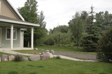 690 Streamside St, Driggs, ID 83422 - photo 4