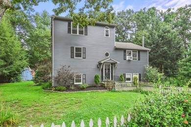118 Peach St, Barre, MA 01005 - photo 3