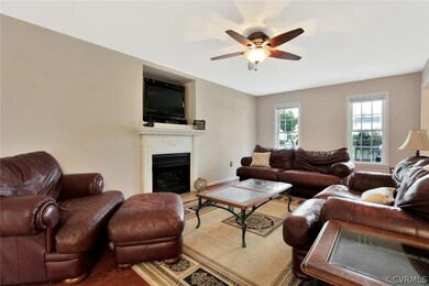 15355 Featherchase Dr, Chesterfield, VA 23832 - photo 5