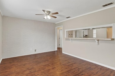 4729 Prinston Dr, Corpus Christi, TX 78411 - photo 4