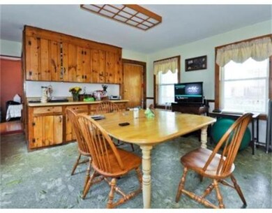 270 Spring St, West Roxbury, MA 02132 - photo 6