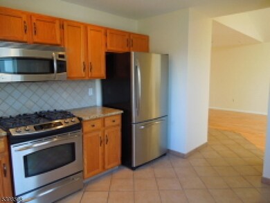 168 Potomac Dr Condo unit 168, Bernards Twp., NJ 07920 - photo 6