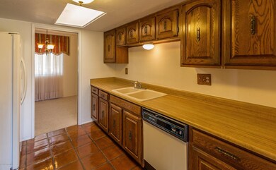 03 Kitchen  5565